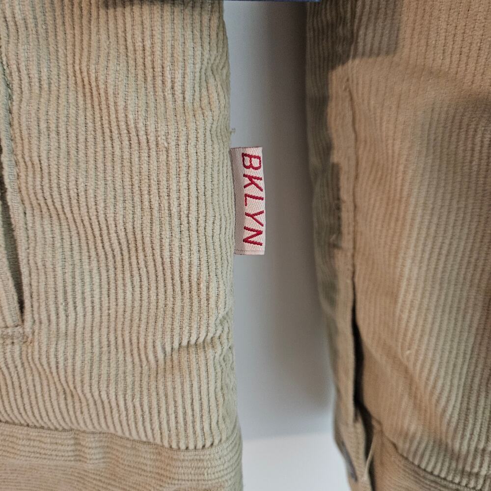 Brand New Unisex Brooklyn Clothing Jacket Beige/Tan Size Small Runs (in men's) - Picture 7 of 9